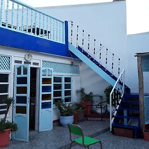 بيت شباب White And Blue, الصويرة